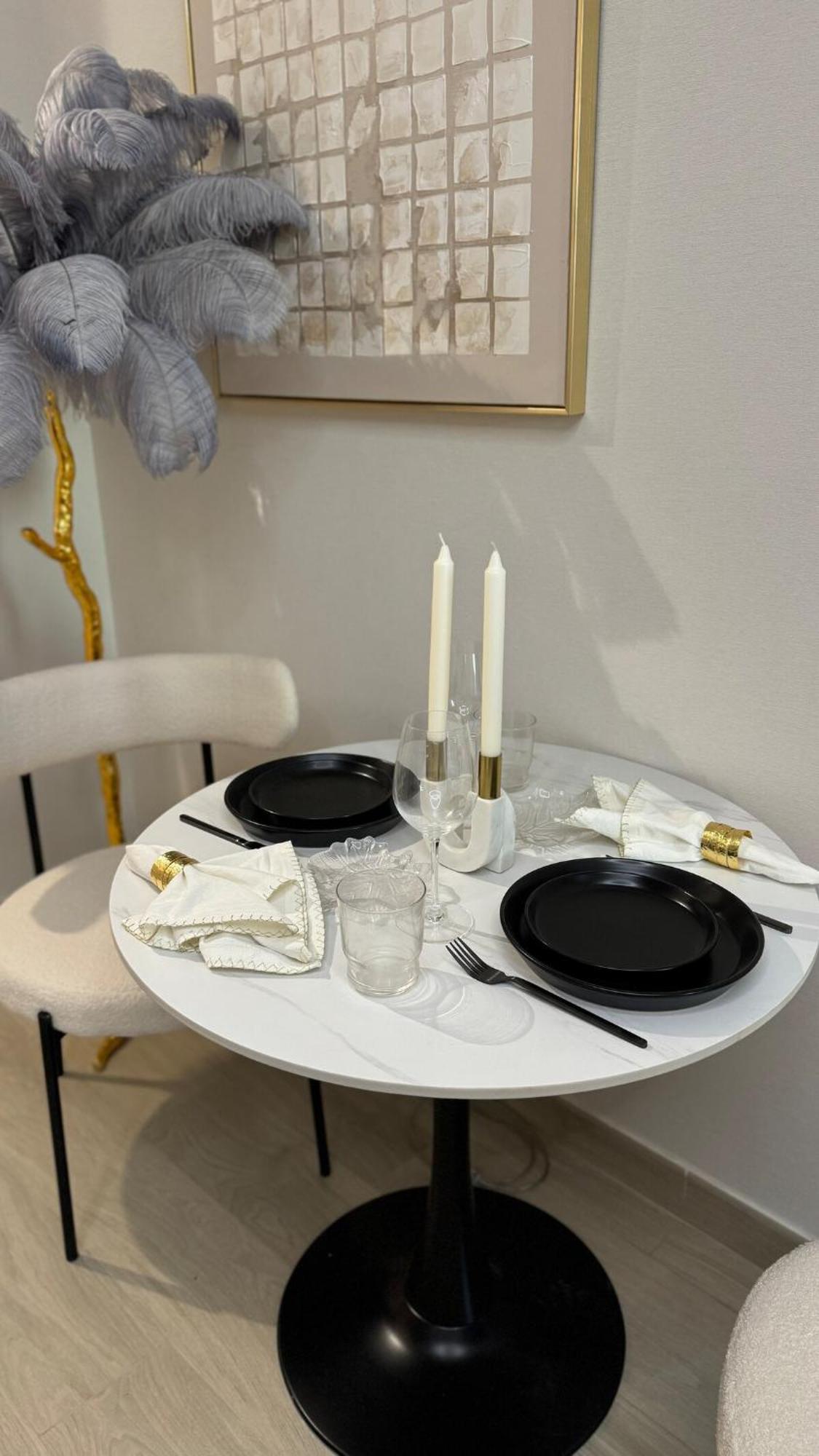 Apartment New And Stylish *